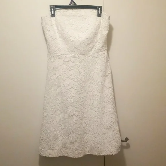 NWT Lilly Pulitzer Strapless Sienna White Lace dress SZ 8 - Picture 2 of 9